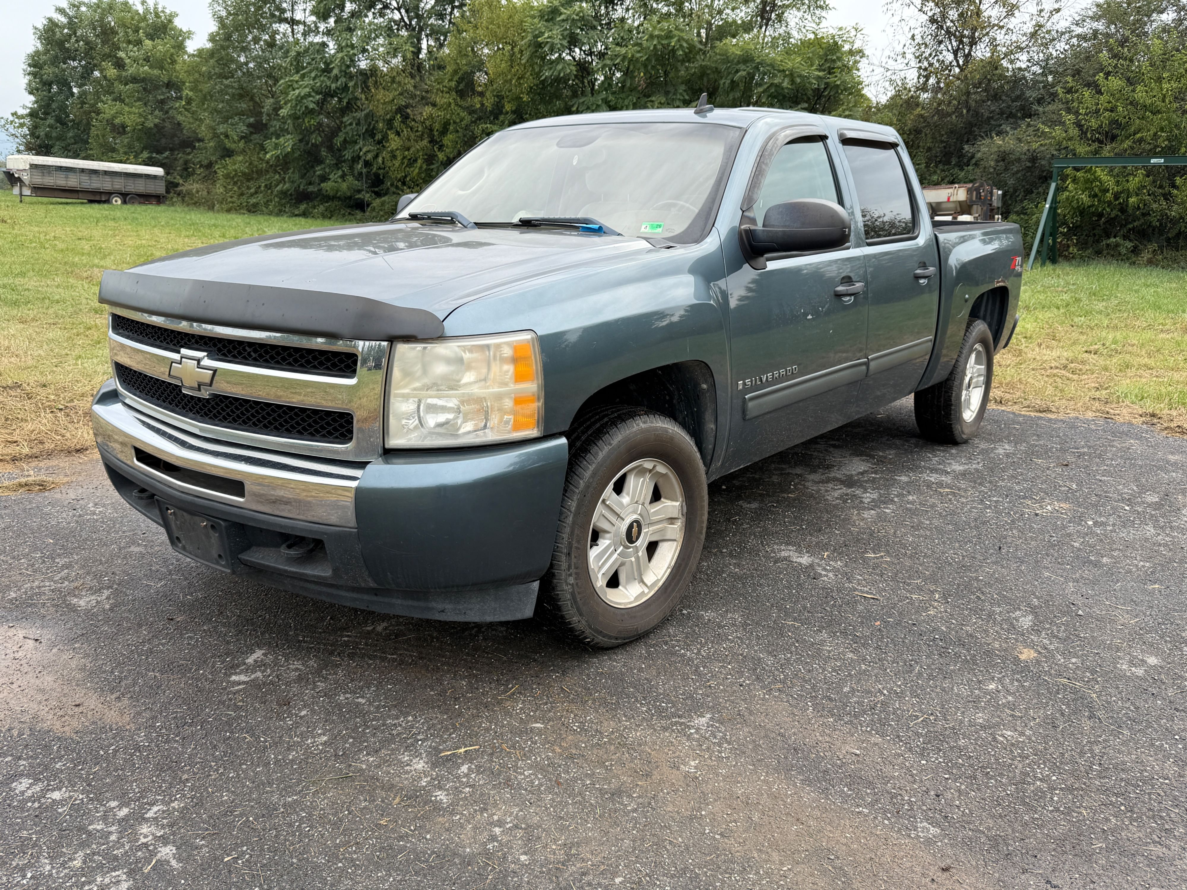 2009 Chevrolet 1500 Equipment Image0