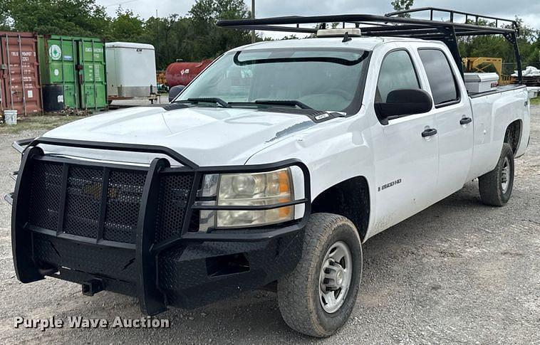 Image of Chevrolet 2500HD Primary image