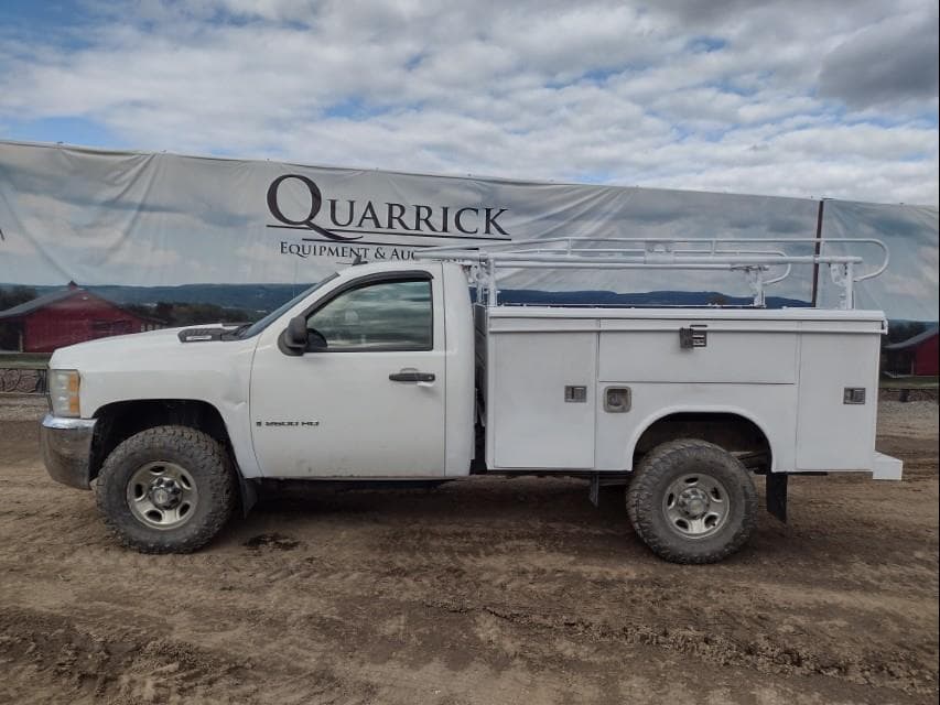 Image of Chevrolet 2500HD Primary image