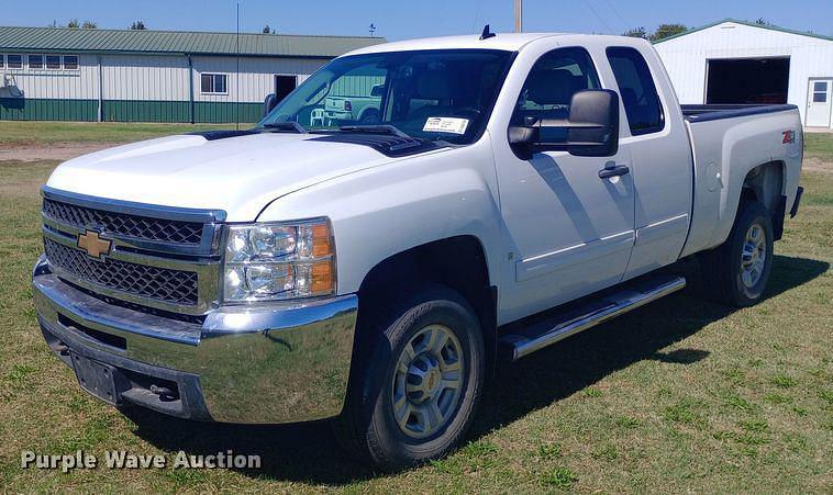 Image of Chevrolet 2500HD Primary image