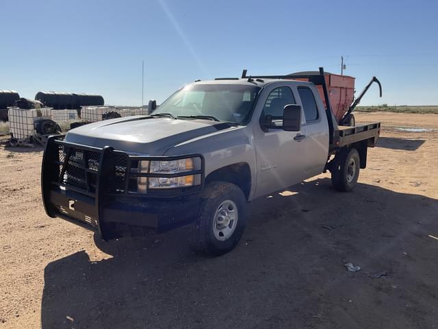 Image of Chevrolet 2500HD equipment image 1