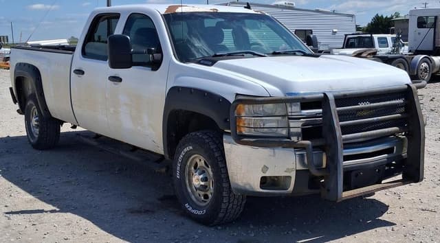 Image of Chevrolet 2500HD equipment image 4