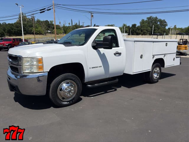 Image of Chevrolet 3500HD equipment image 1