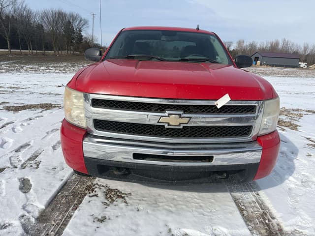 Image of Chevrolet 1500 equipment image 2