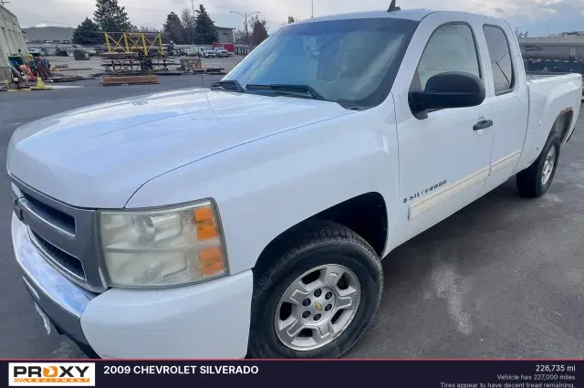 Image of Chevrolet Silverado equipment image 1