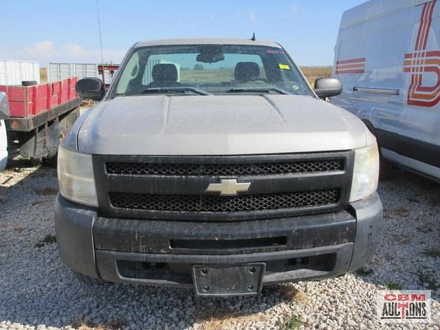 Image of Chevrolet Silverado equipment image 4