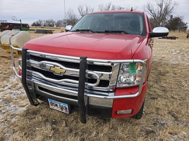 Image of Chevrolet 1500 equipment image 1