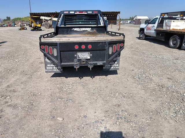 Image of Chevrolet 3500HD equipment image 4