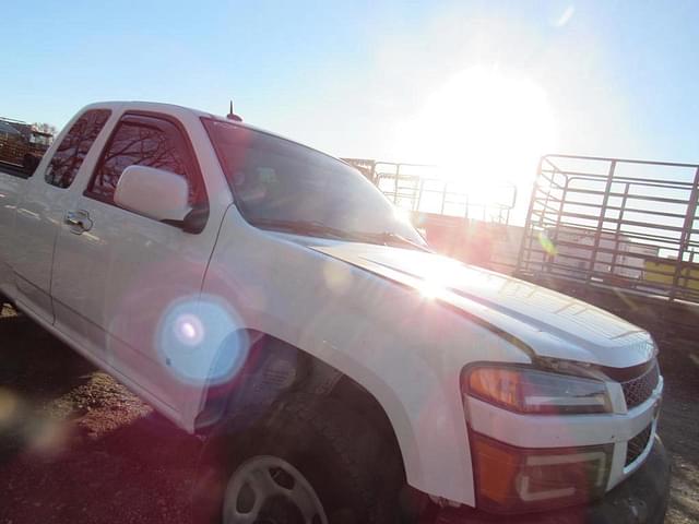 Image of Chevrolet Colorado equipment image 4