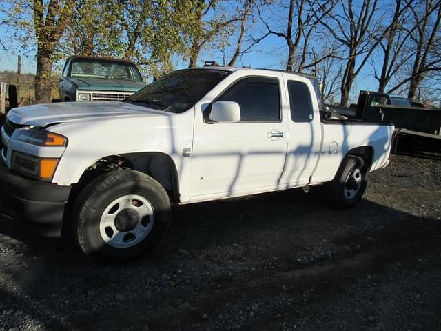 Image of Chevrolet Colorado equipment image 2