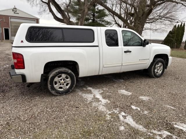 Image of Chevrolet 1500 equipment image 3