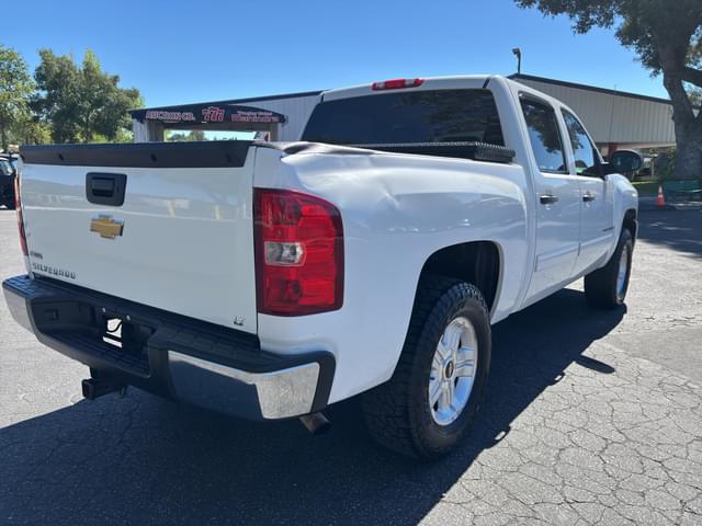 Image of Chevrolet 1500 equipment image 4