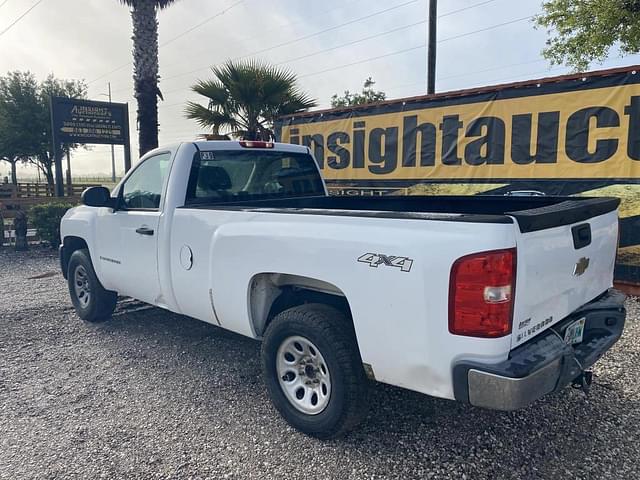 Image of Chevrolet 1500 equipment image 1