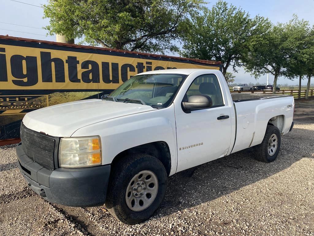 Image of Chevrolet 1500 Primary image