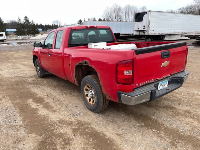 Image of Chevrolet Silverado equipment image 1