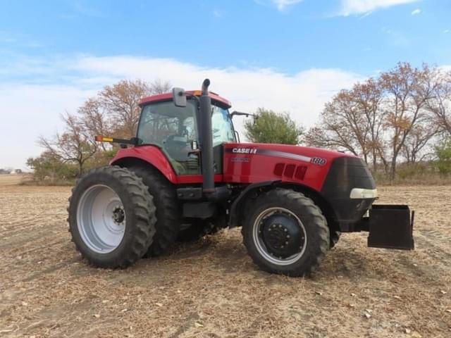 Image of Case IH Magnum 180 equipment image 2