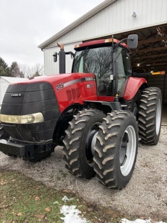 Image of Case IH Magnum 215 equipment image 2