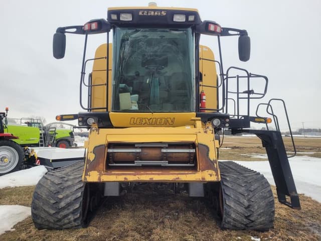 Image of CLAAS LEXION 575R equipment image 2