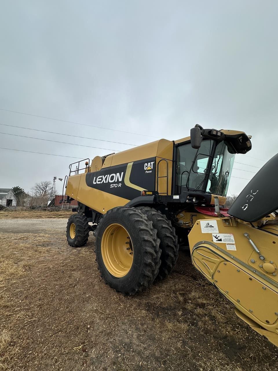 2009 CLAAS Lexion 570R Equipment Image0