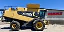 2009 CLAAS Lexion 570R Image