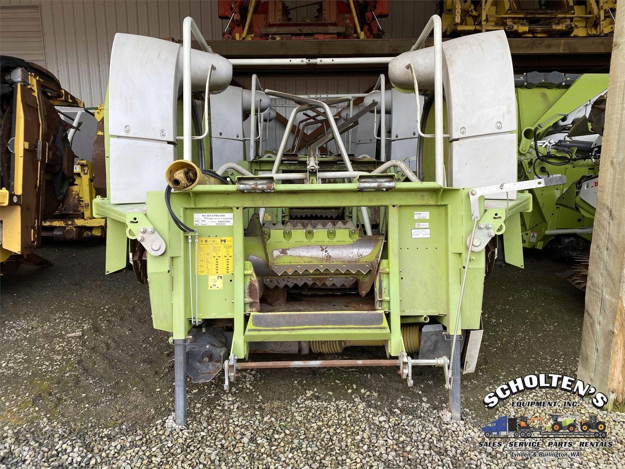 2009 CLAAS RU450 Equipment Image0