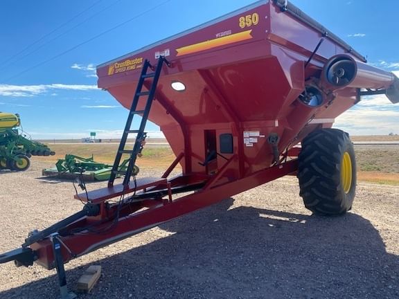 Main image CrustBuster 850