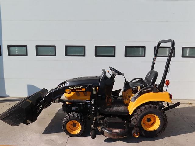 Image of Cub Cadet SC2400 equipment image 1