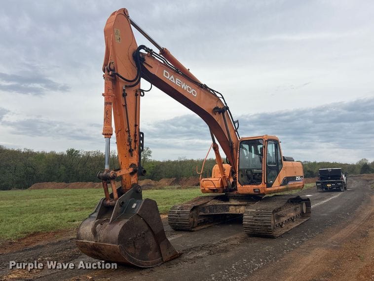 2009 Daewoo 255LC-V Equipment Image0