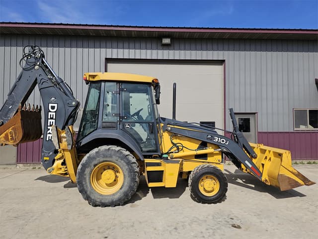 Image of John Deere 310J equipment image 2