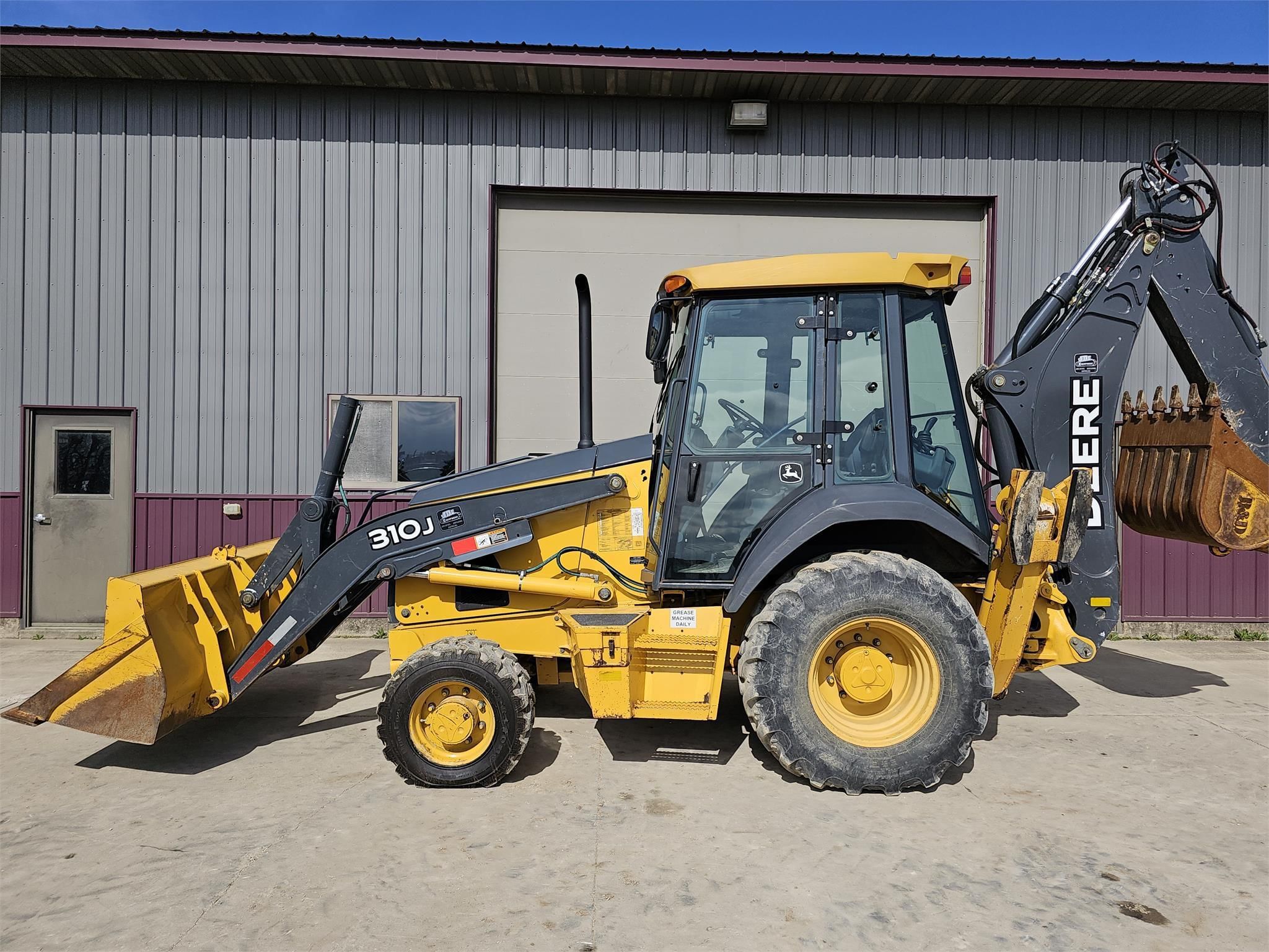 2009 John Deere 310J Equipment Image0