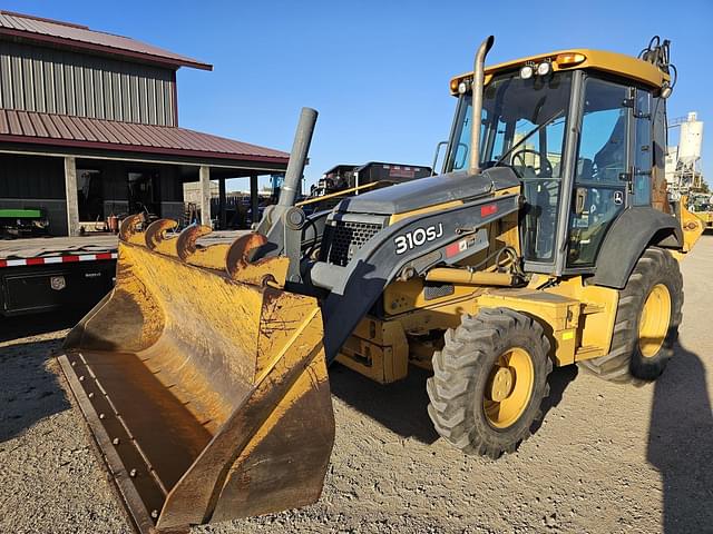 Image of John Deere 310SJ equipment image 1