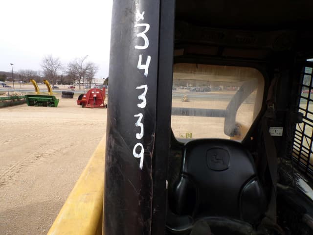 Image of John Deere 317 equipment image 1