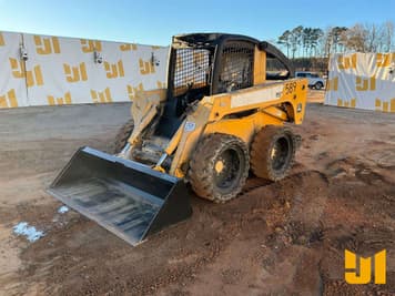 Main image John Deere 332