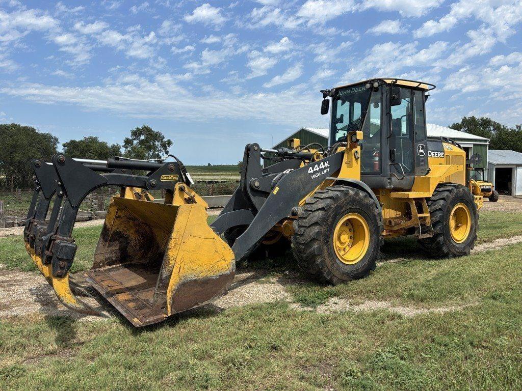 Image of John Deere 444K Primary image