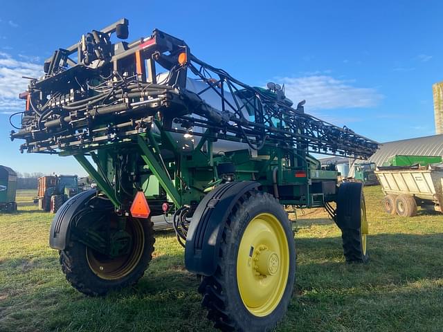 Image of John Deere 4830 equipment image 3