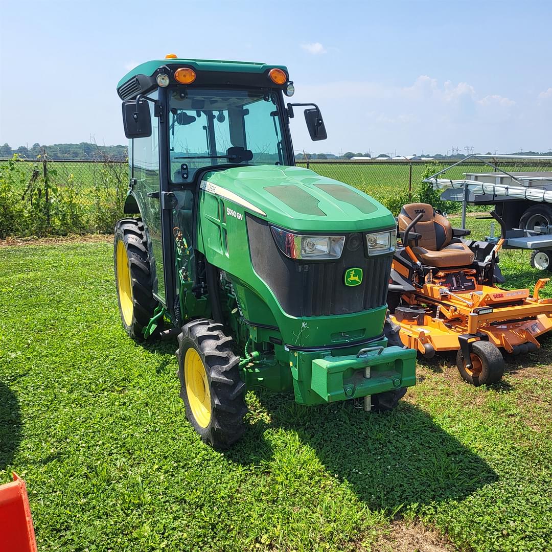 Image of John Deere 5090GV Primary Image