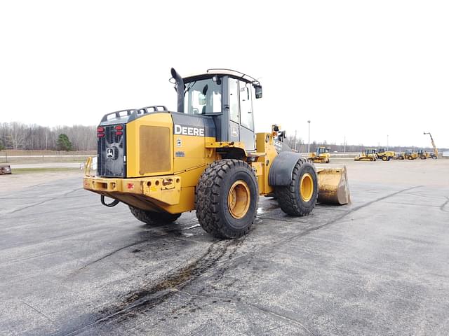 Image of John Deere 544K equipment image 3