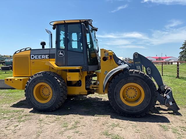 Image of John Deere 544K equipment image 4