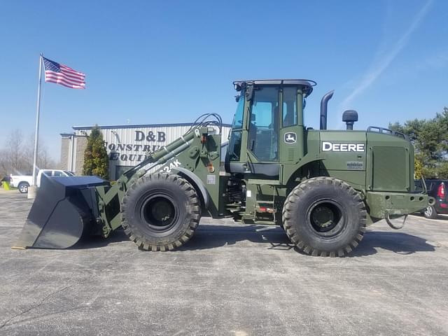 Image of John Deere 624K equipment image 1
