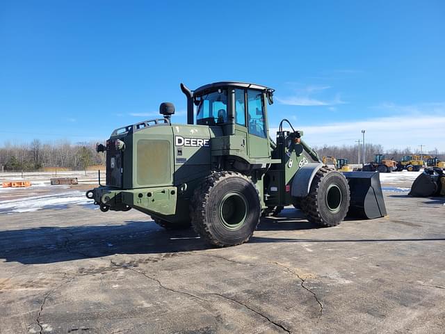 Image of John Deere 624K equipment image 4