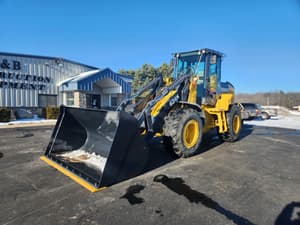 2009 John Deere 624K Image