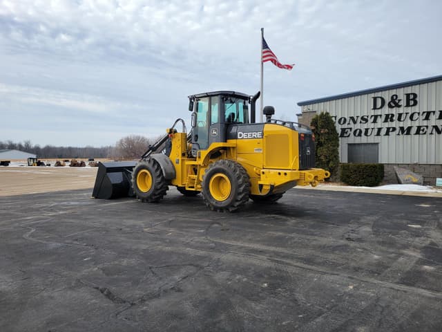 Image of John Deere 624K equipment image 2