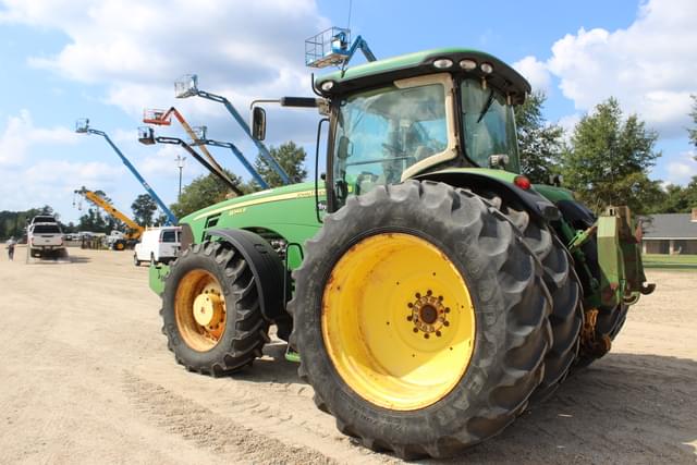 Image of John Deere 8345R equipment image 3