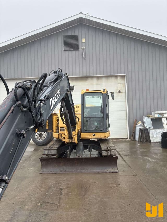 Image of John Deere 85D equipment image 1