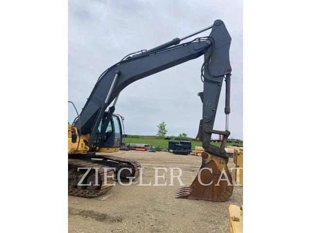 Image of John Deere 350D LC equipment image 2