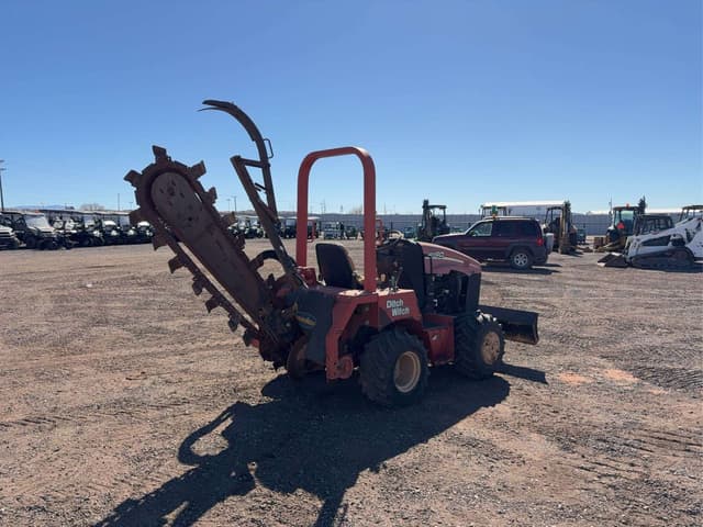 Image of Ditch Witch RT40 equipment image 4