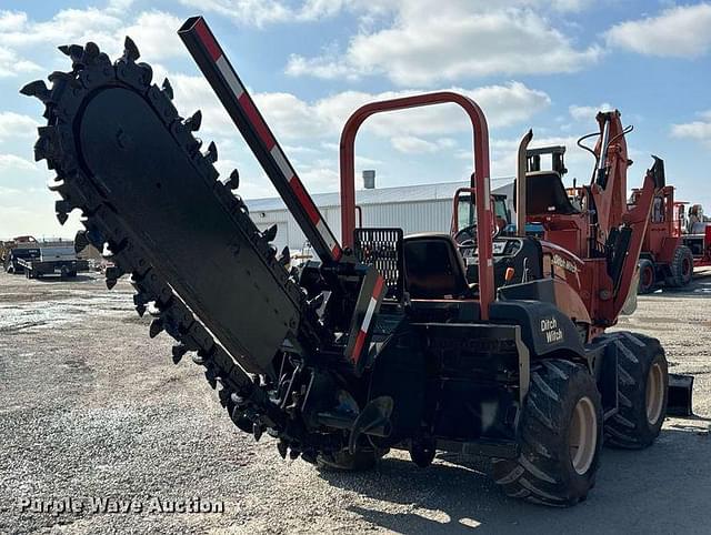 Image of Ditch Witch RT55 equipment image 4