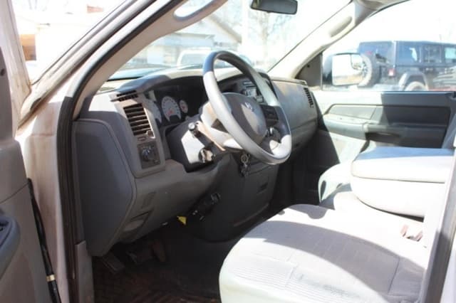 Image of Dodge Ram 1500 equipment image 4