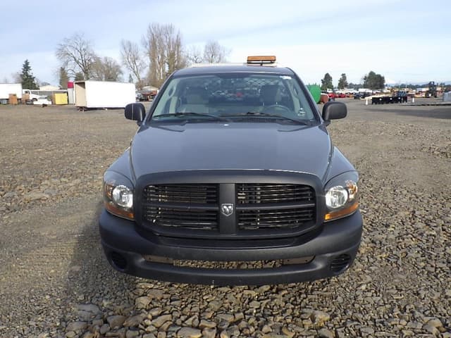 Image of Dodge Ram 2500 equipment image 1