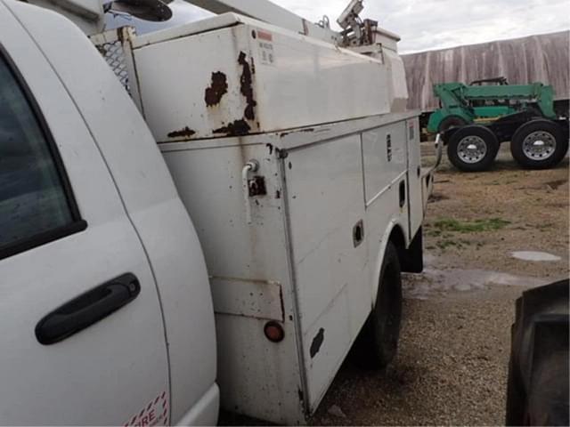 Image of Dodge Ram 4500 equipment image 4